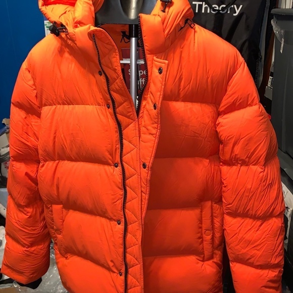 Aritzia Tna Mr. Super Puff - Picture 6 of 8